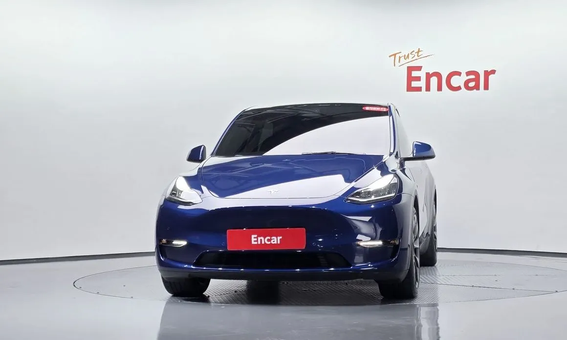Tesla Model Y — фото 5