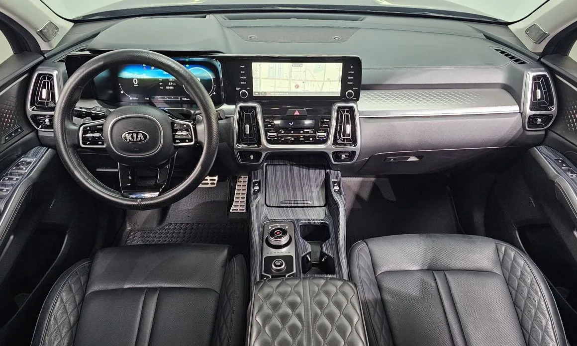 Kia Sorento — фото 9