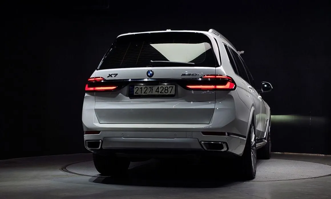 BMW X7 — фото 5