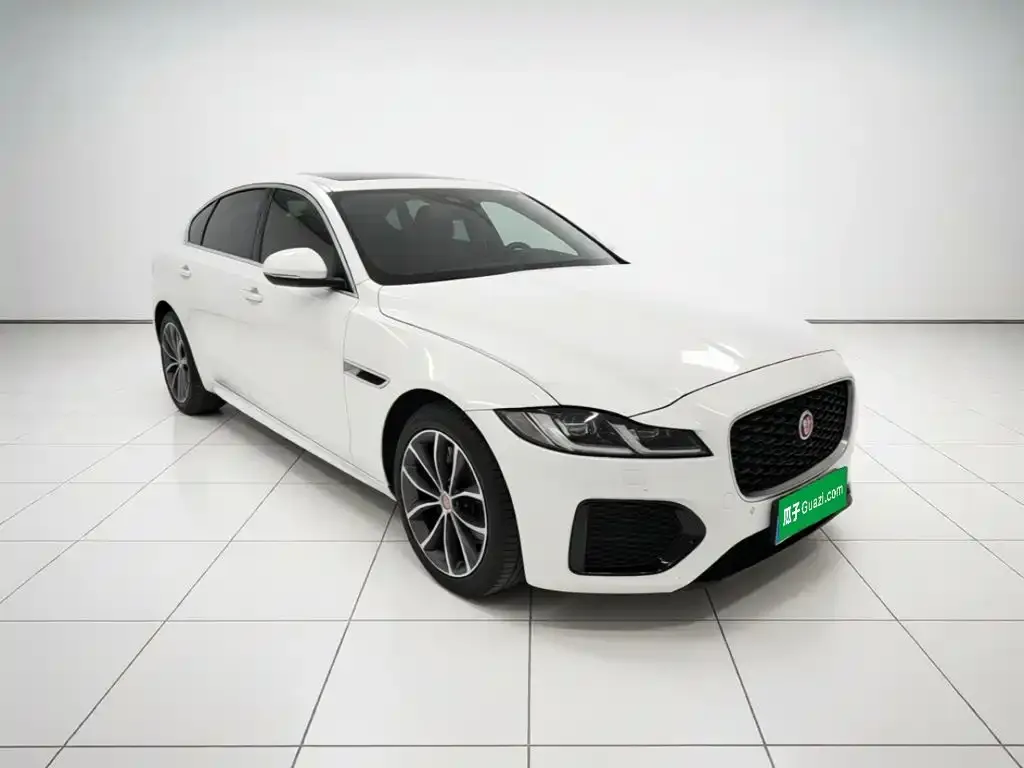Jaguar XFL — фото 3