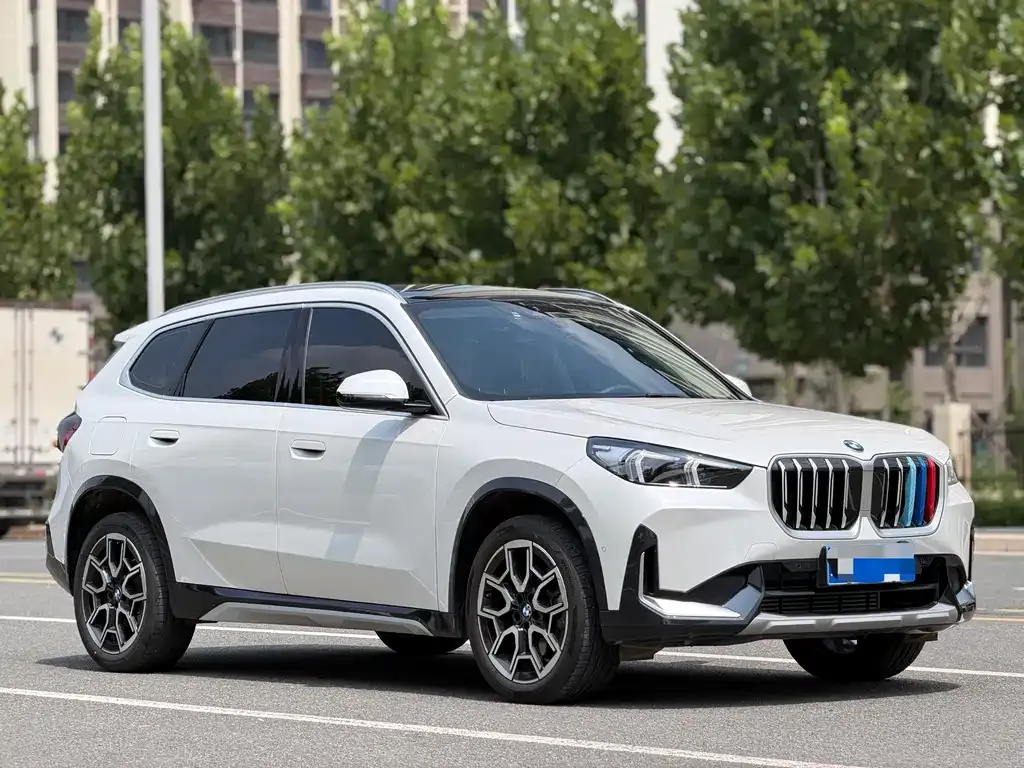 BMW X1 — фото 3