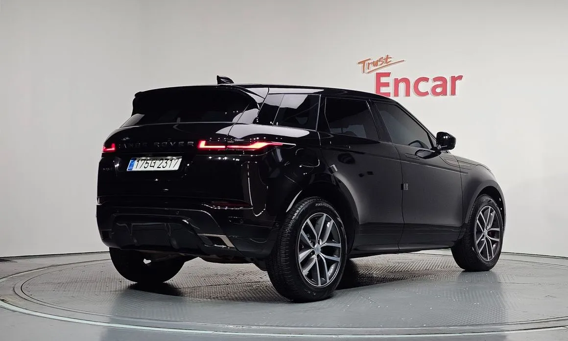 Land Rover Range Rover Evoque — фото 2