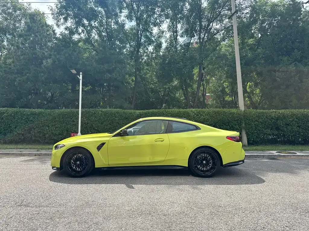 BMW M4 — фото 10