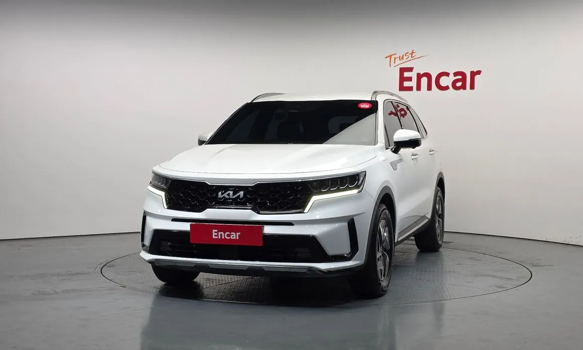 Kia Sorento — фото 9