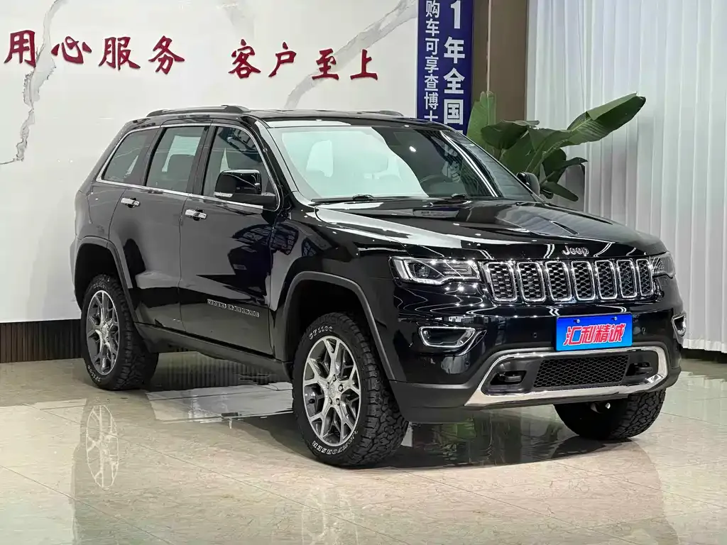 Jeep Grand Cherokee (Import) — фото 7