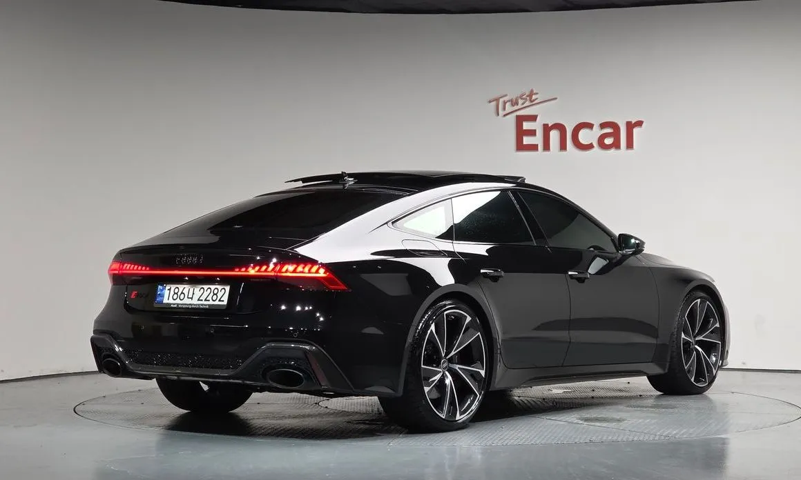 Audi RS7 — фото 3