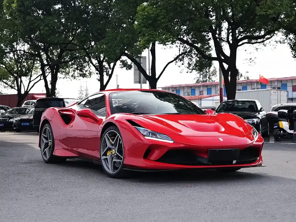 Ferrari F8 — фото 10