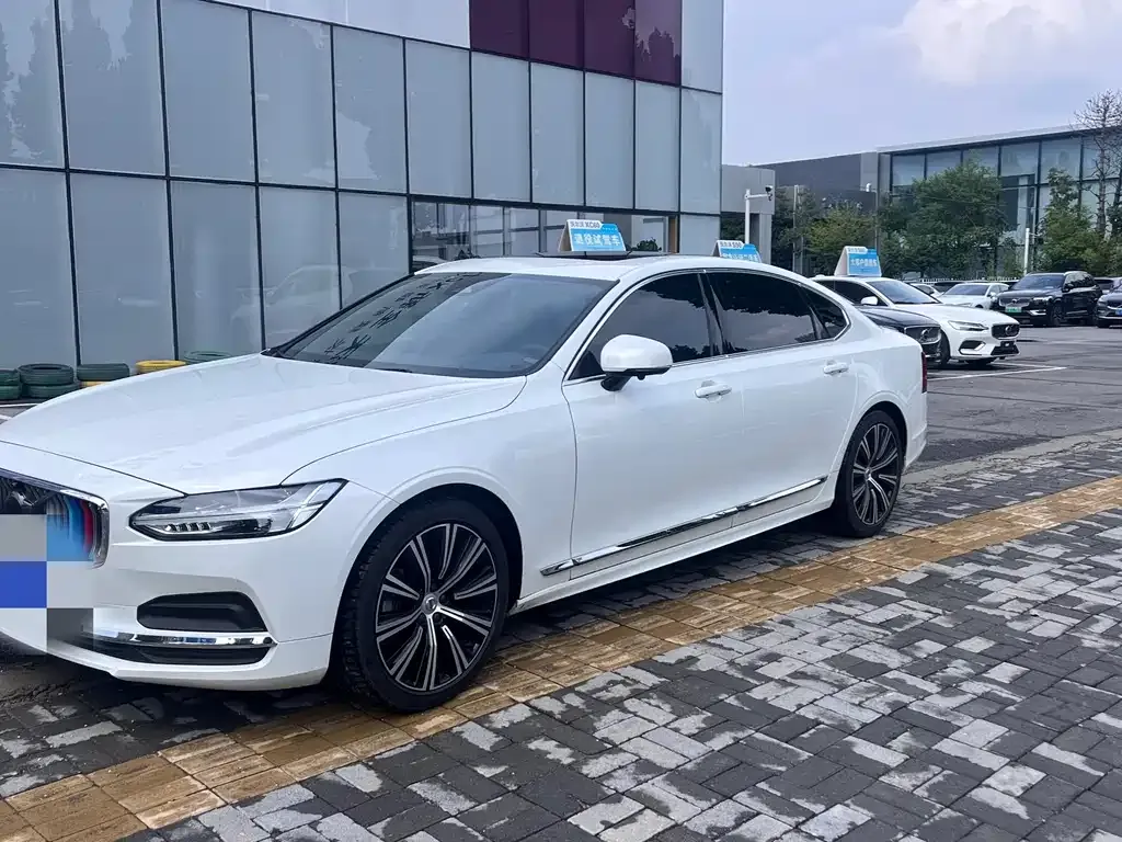 Volvo S90 — фото 6