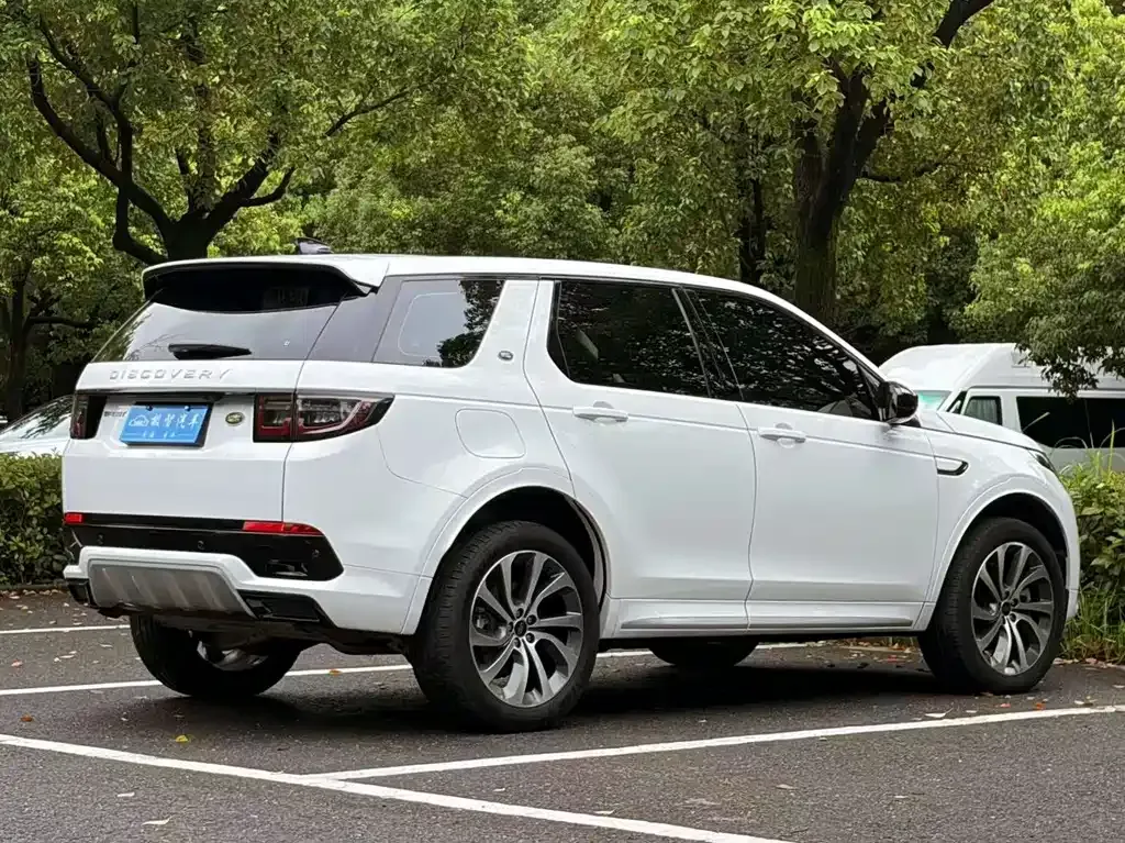 Land Rover Discovery Sport — фото 8