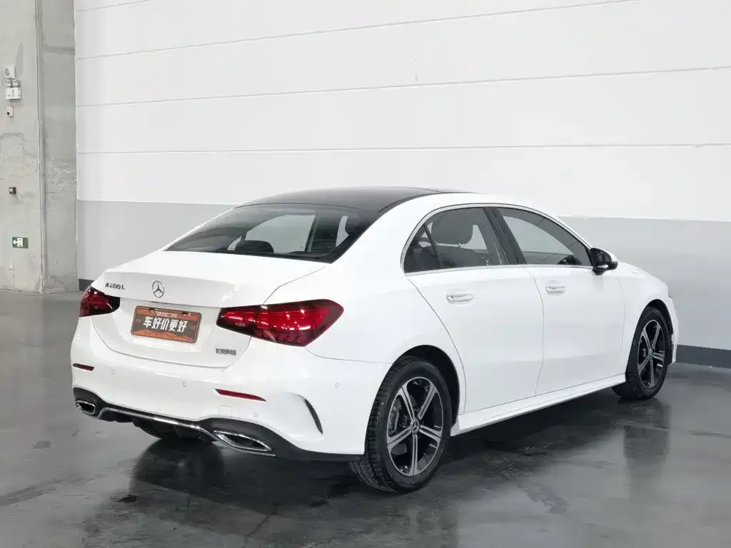 Mercedes-Benz A-Class — фото 7