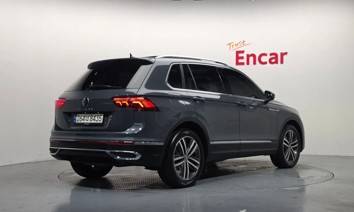 Volkswagen Tiguan — фото 3