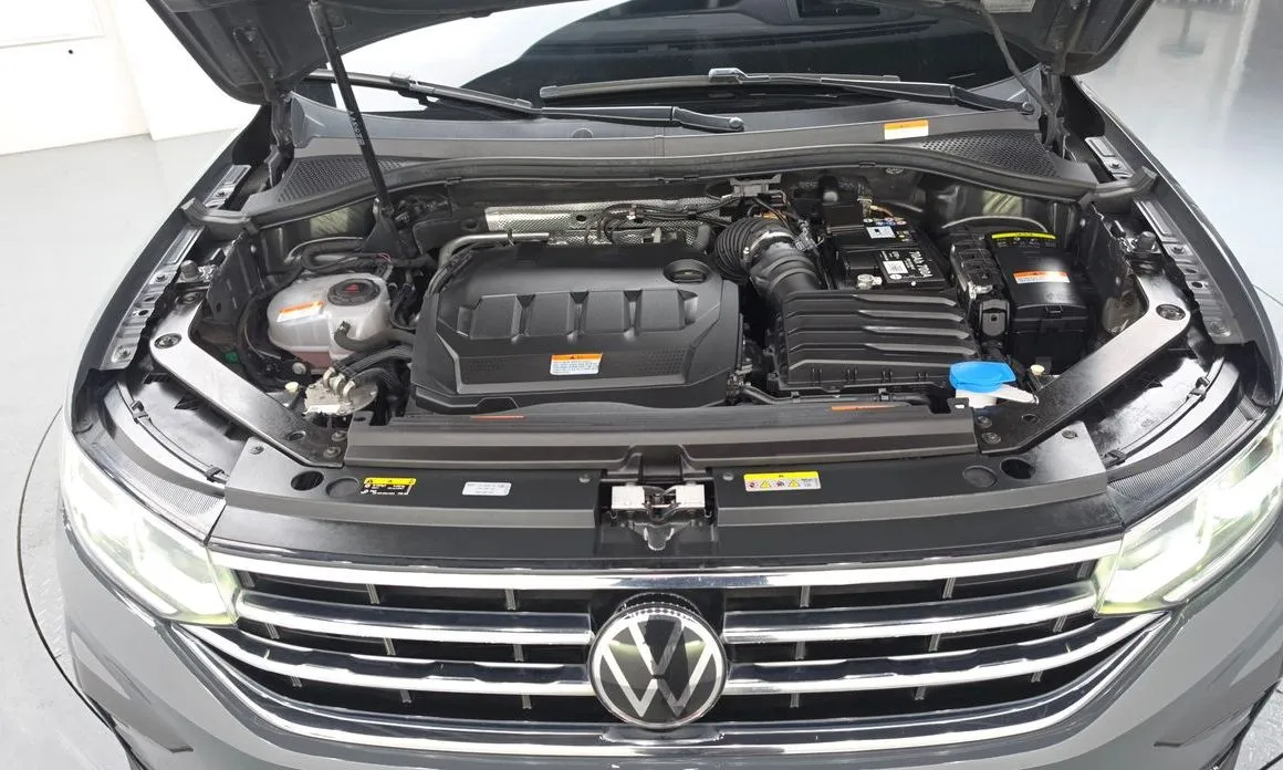 Volkswagen Tiguan — фото 9