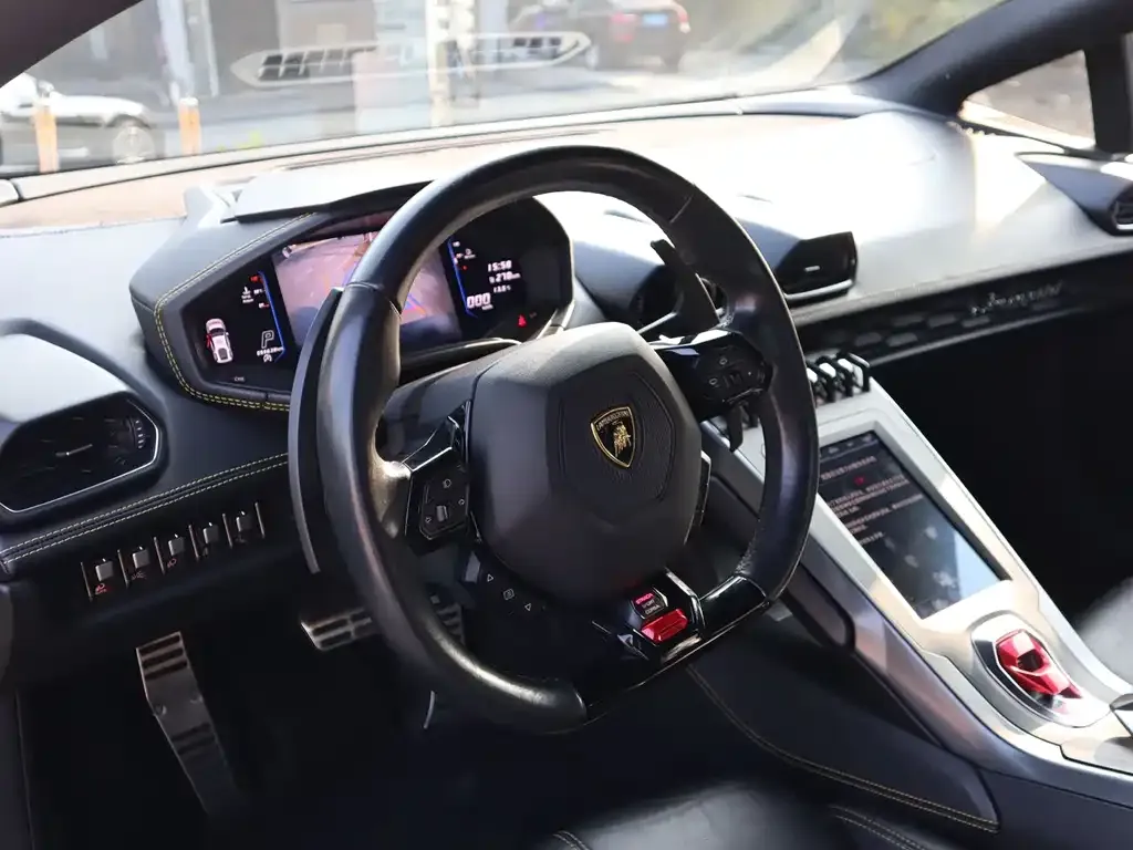 Lamborghini Huracan — фото 2