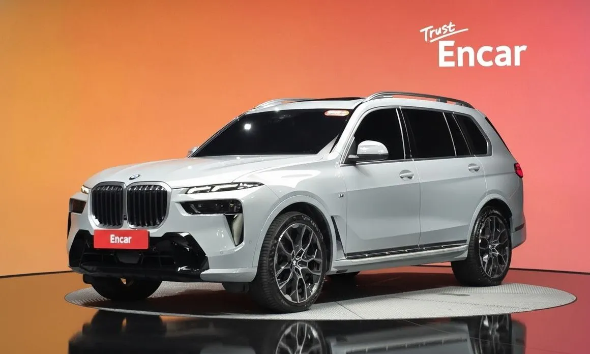 BMW X7 — фото 1