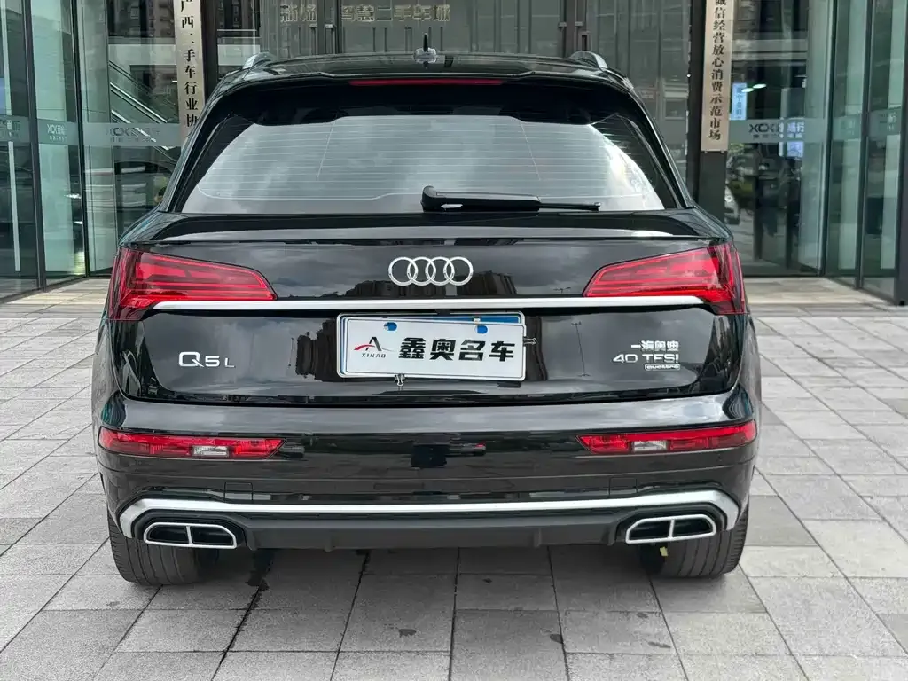 Audi Q5L — фото 4
