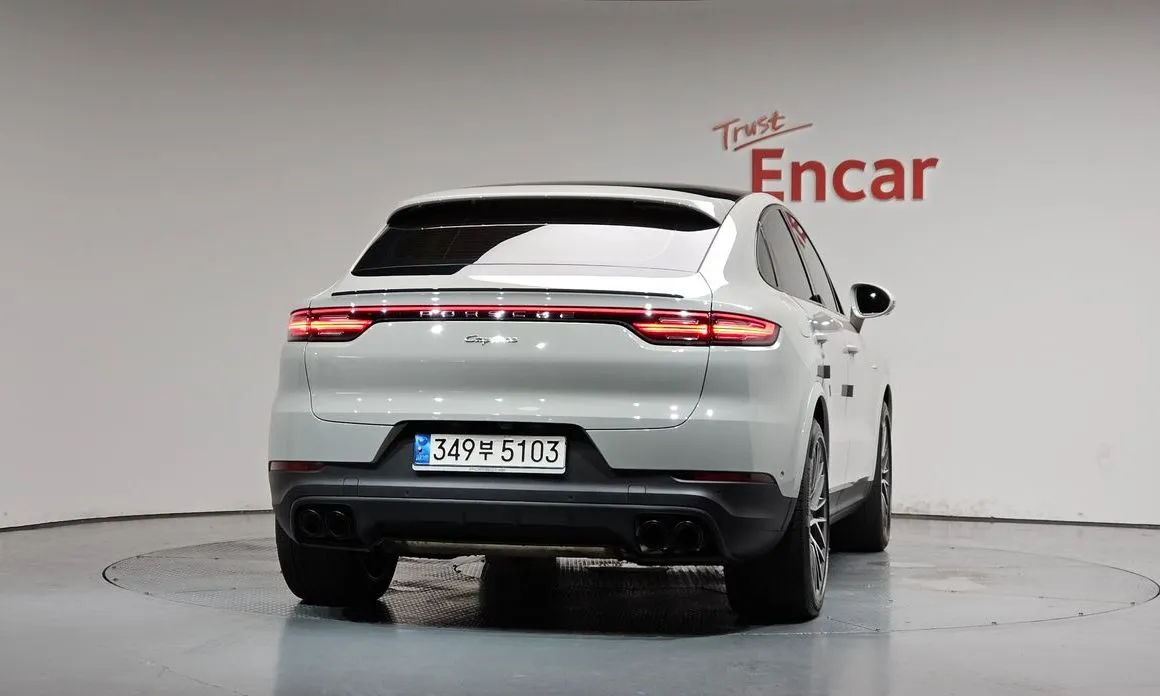 Porsche Cayenne — фото 2