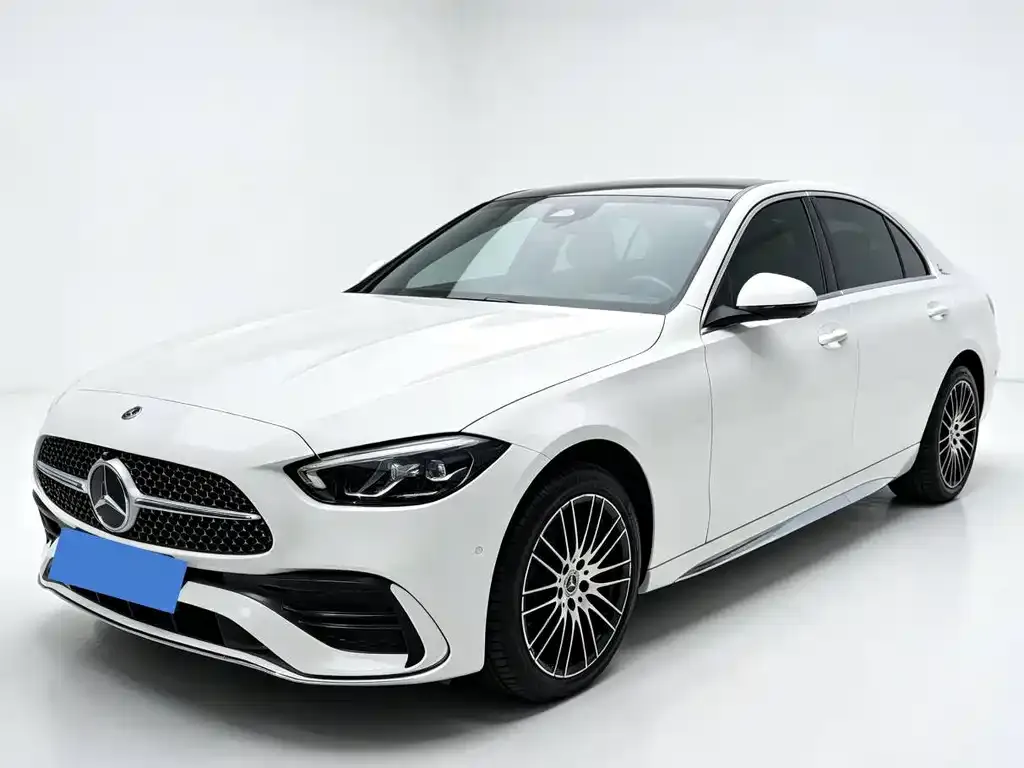 Mercedes-Benz C-Class — фото 1