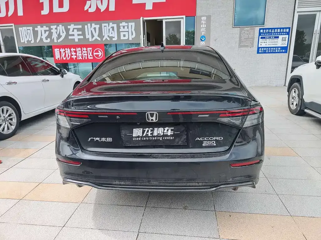 Honda Accord — фото 5