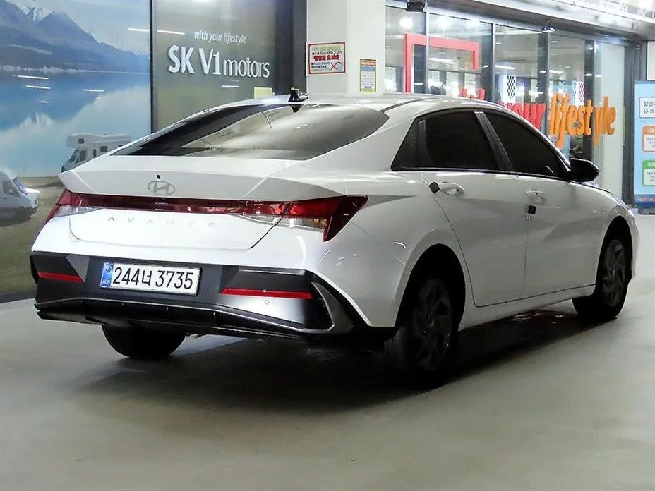 Hyundai AVANTE — фото 6
