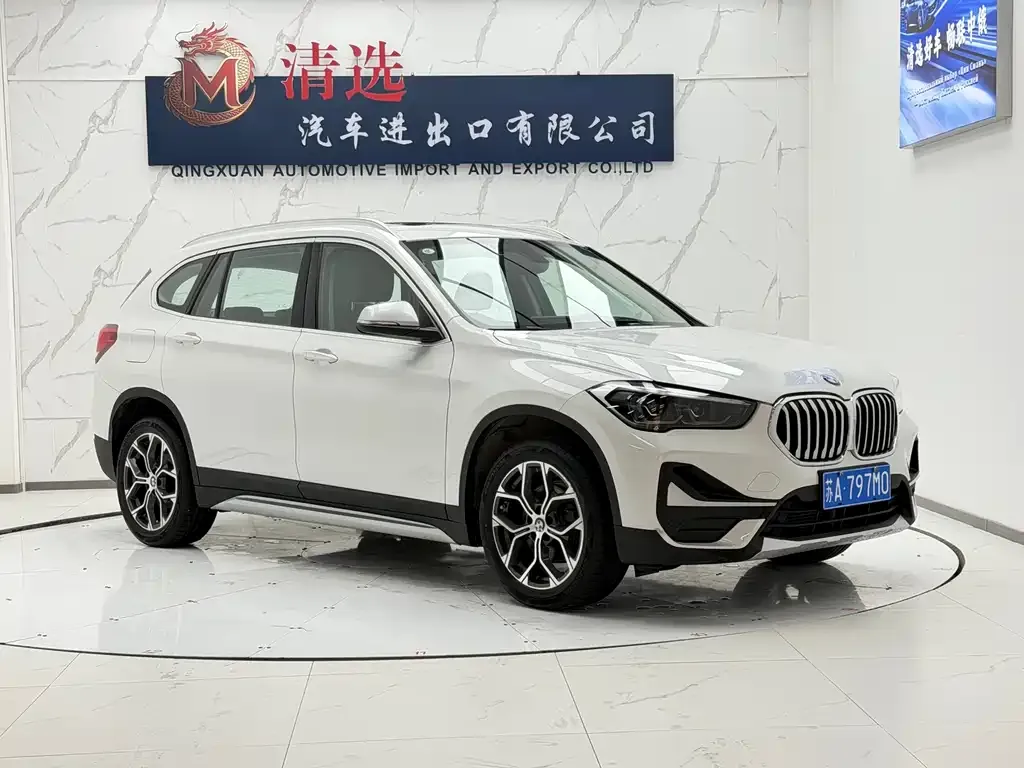 BMW X1 — фото 3