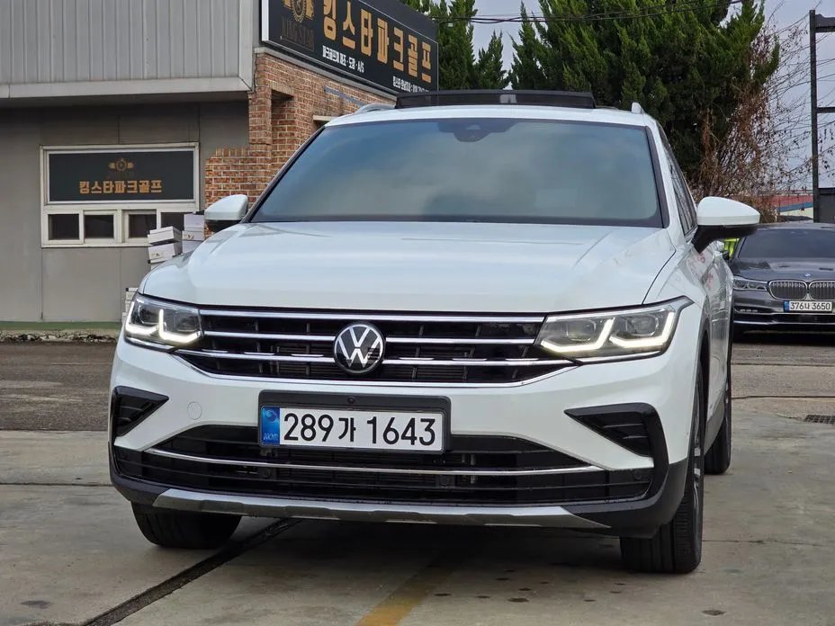 Volkswagen Tiguan — фото 1