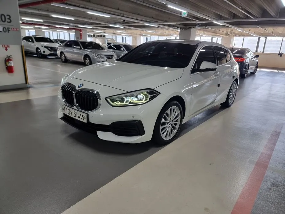 BMW 1-Series — фото 1