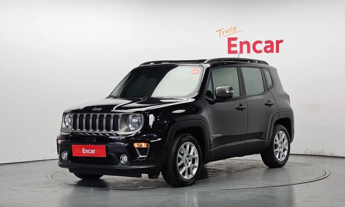 Jeep Renegade — фото 1