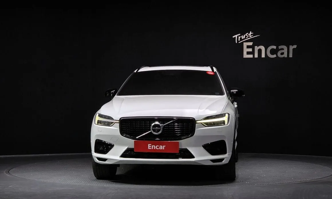Volvo XC60 — фото 2