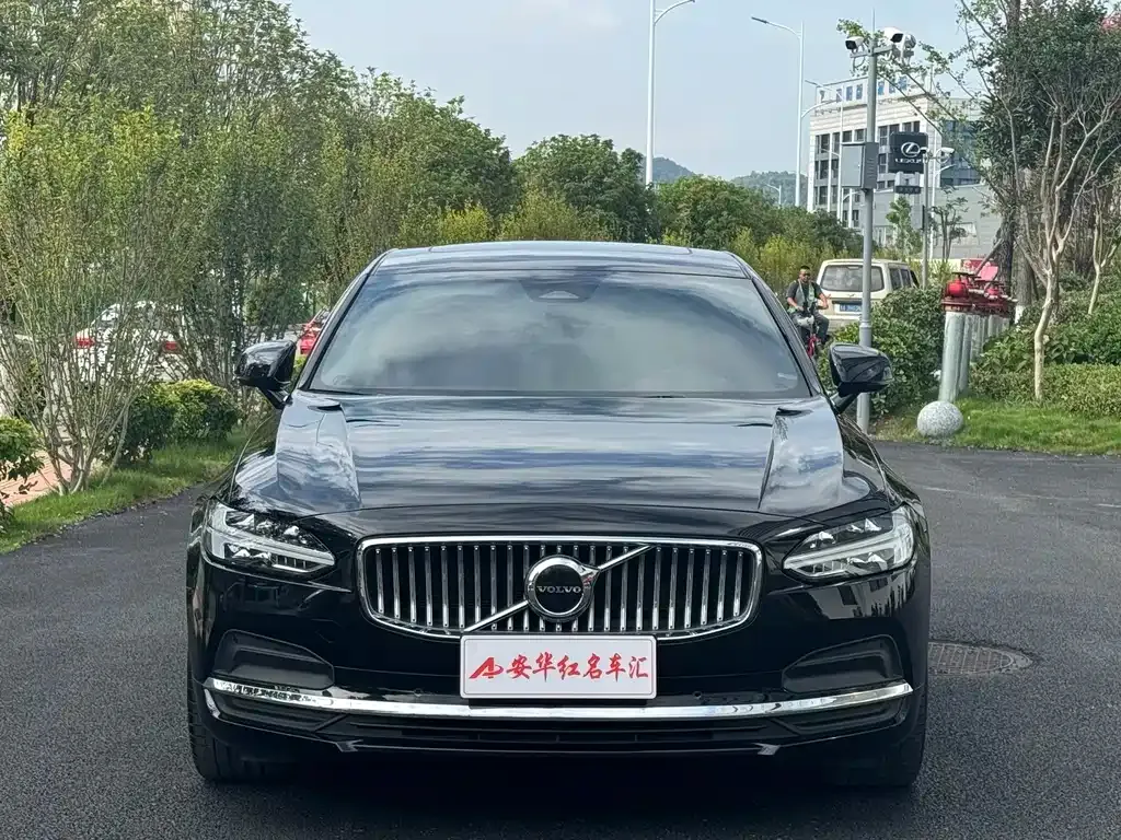 Volvo S90 — фото 10