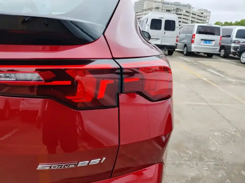 BMW X2 (Import) — фото 7