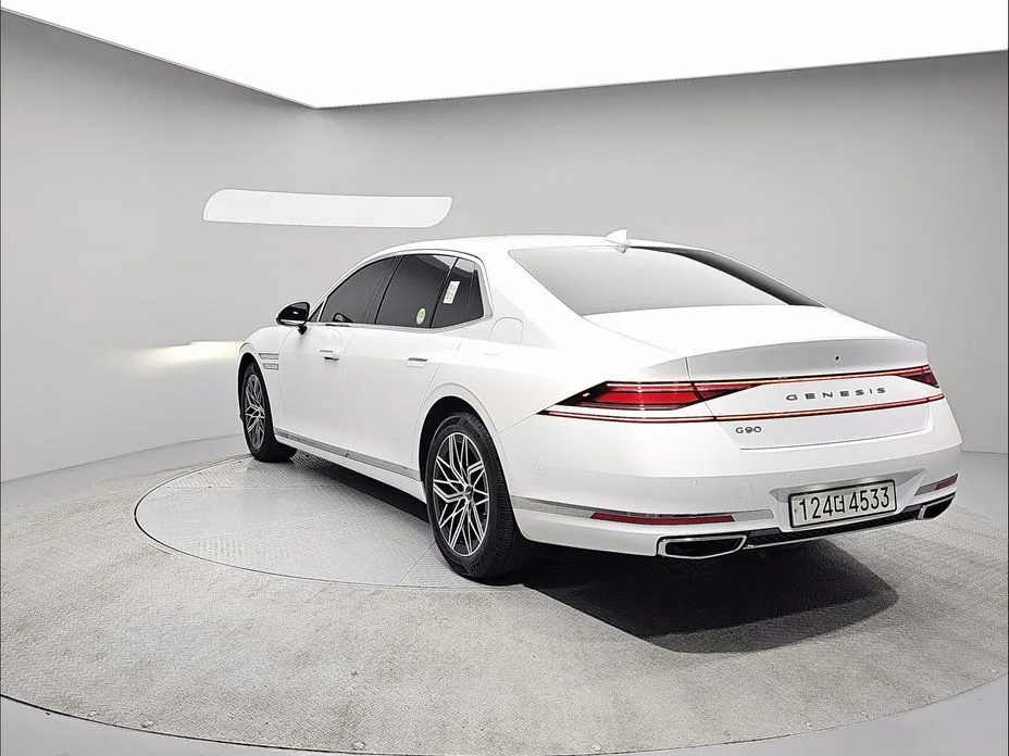 Genesis G90 — фото 10