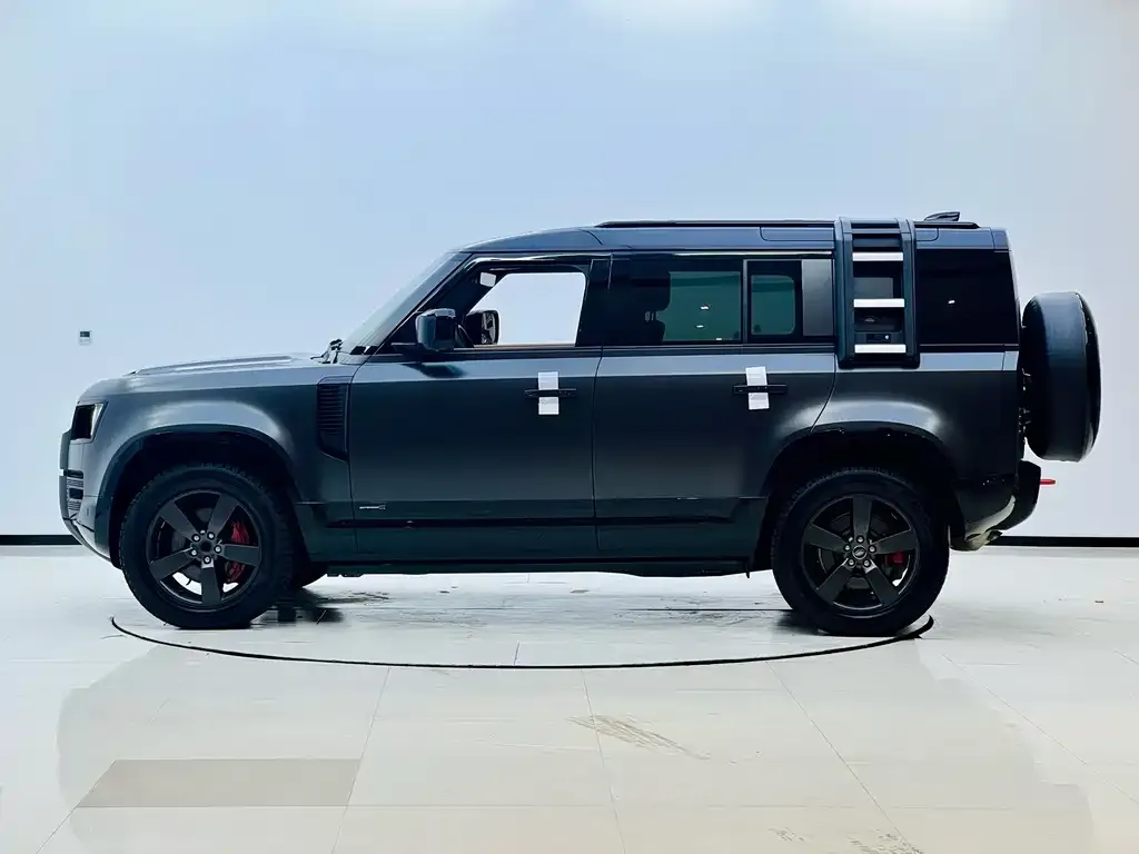 Land Rover Defender — фото 3