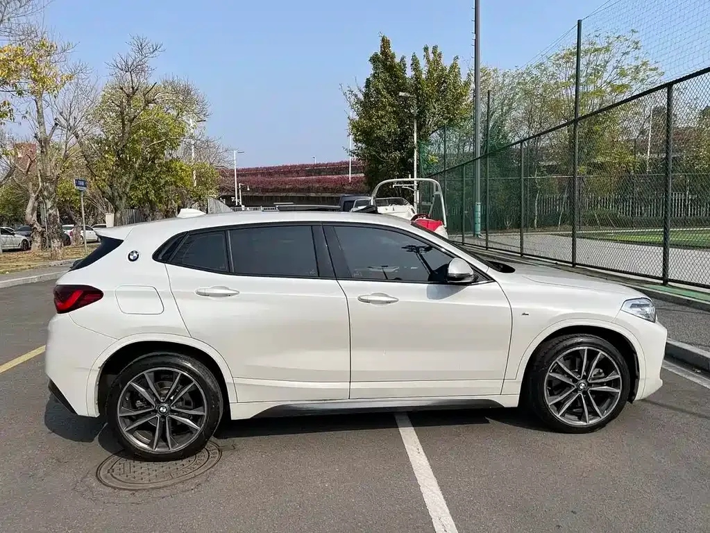 BMW X2 — фото 7