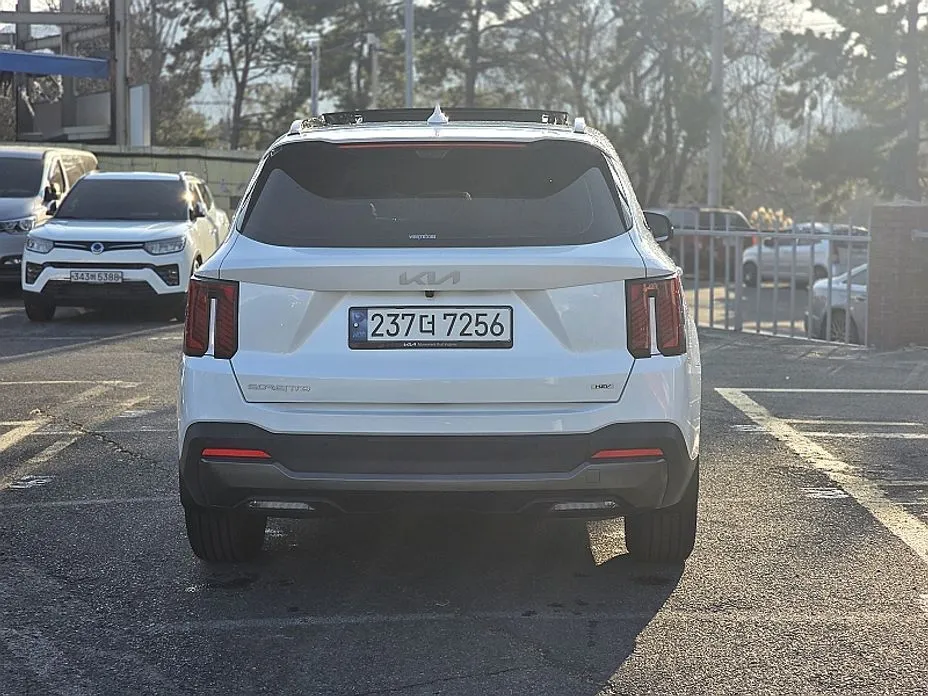 Kia Sorento — фото 5