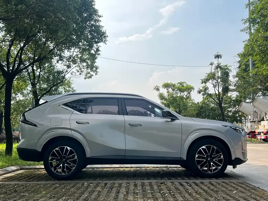 GAC Motor Trumpchi GS4 — фото 5
