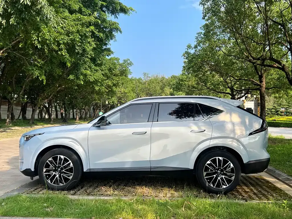 GAC Motor Trumpchi GS4 — фото 10