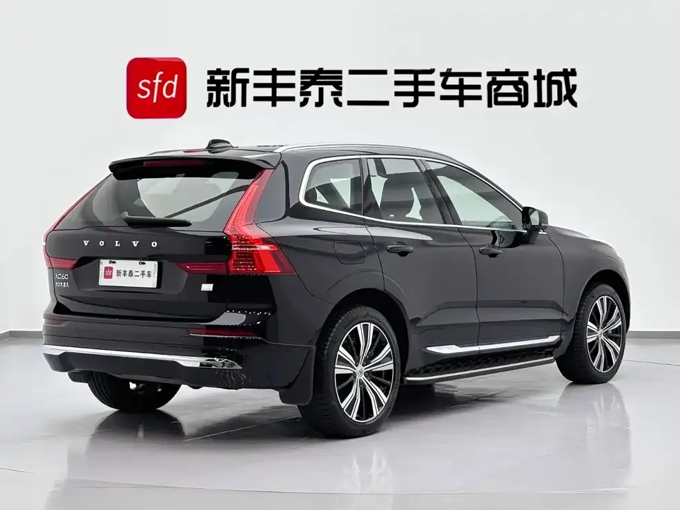 Volvo XC60 PHEV — фото 4
