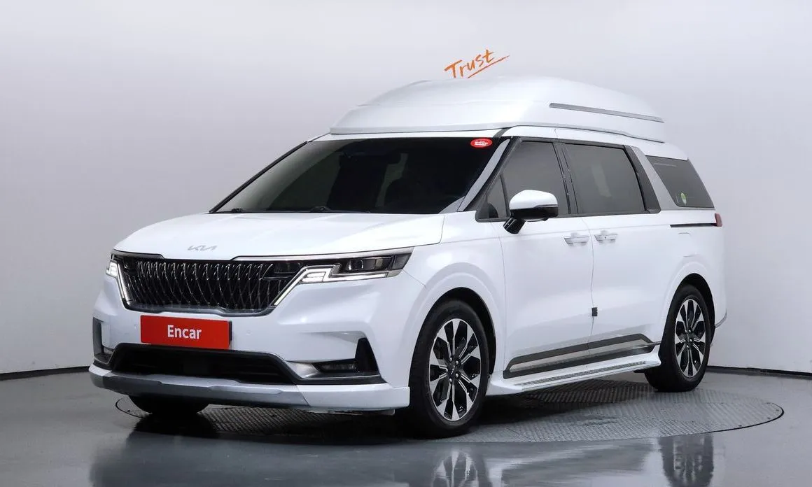 Kia Carnival — фото 1