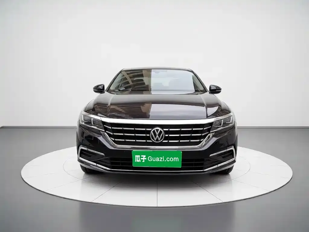 Volkswagen Passat — фото 2