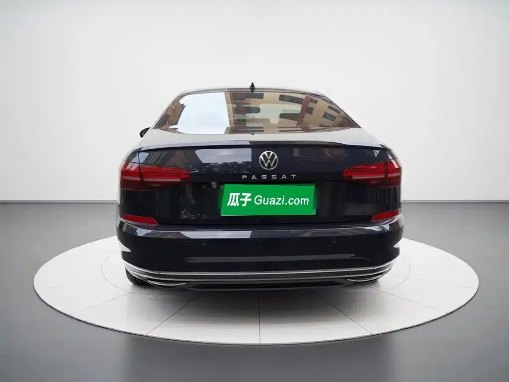 Volkswagen Passat — фото 3