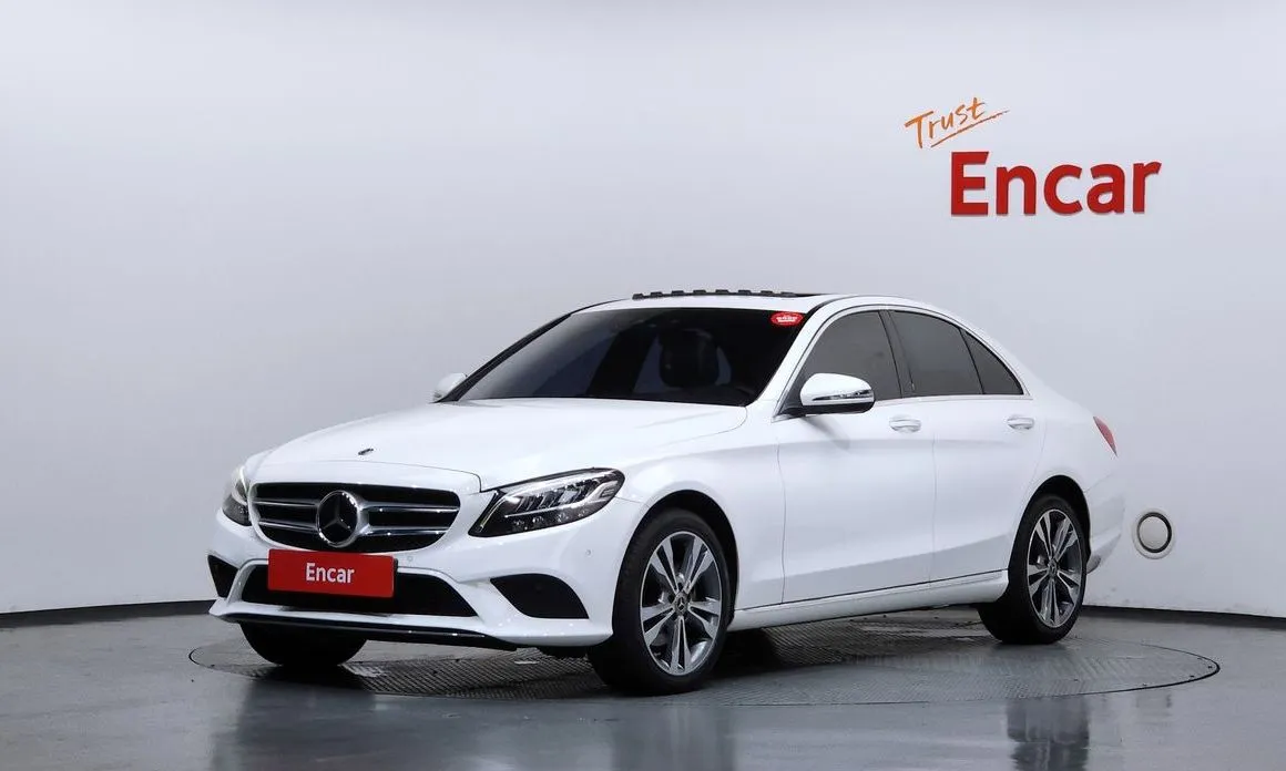 Mercedes-Benz C-Class — фото 1
