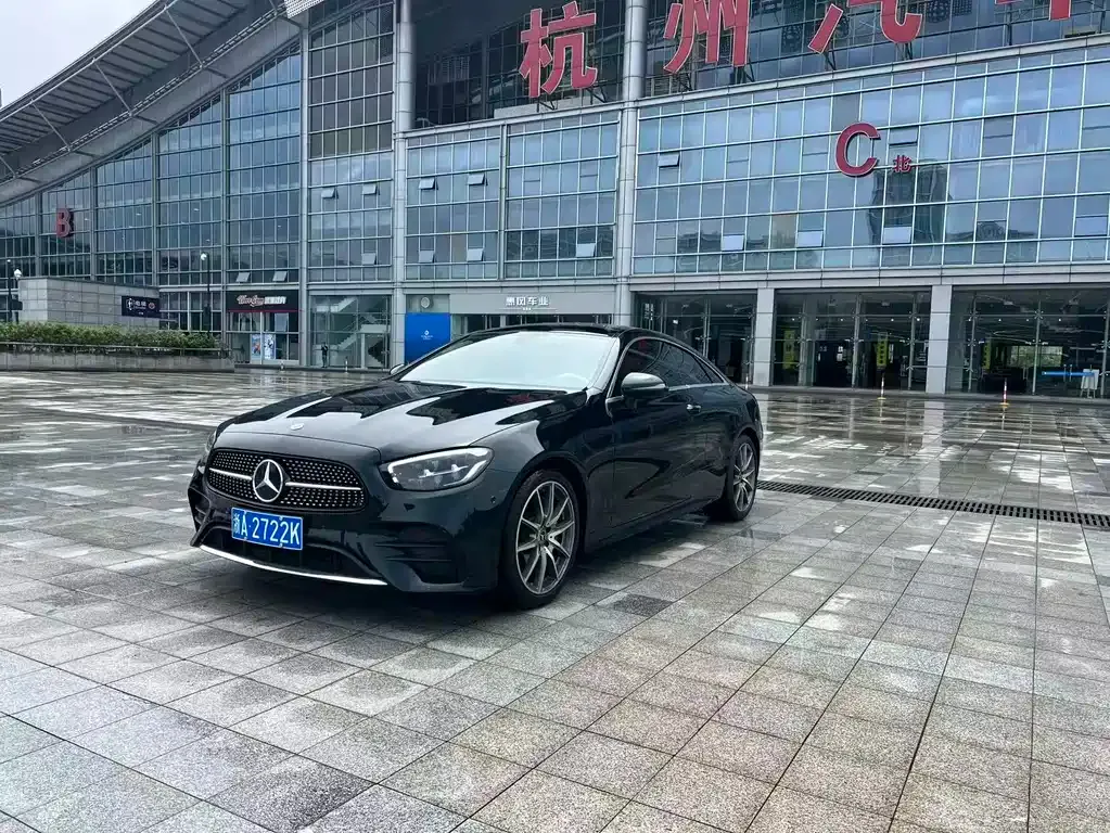 Mercedes-Benz E-Class (Import) — фото 1