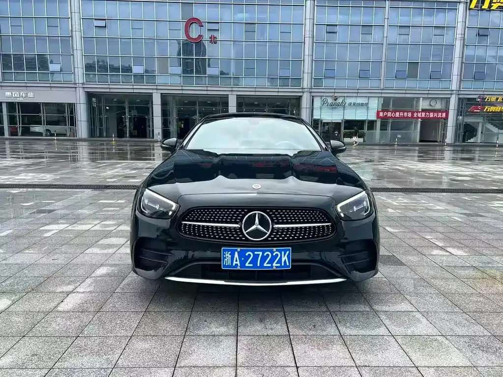Mercedes-Benz E-Class (Import) — фото 9