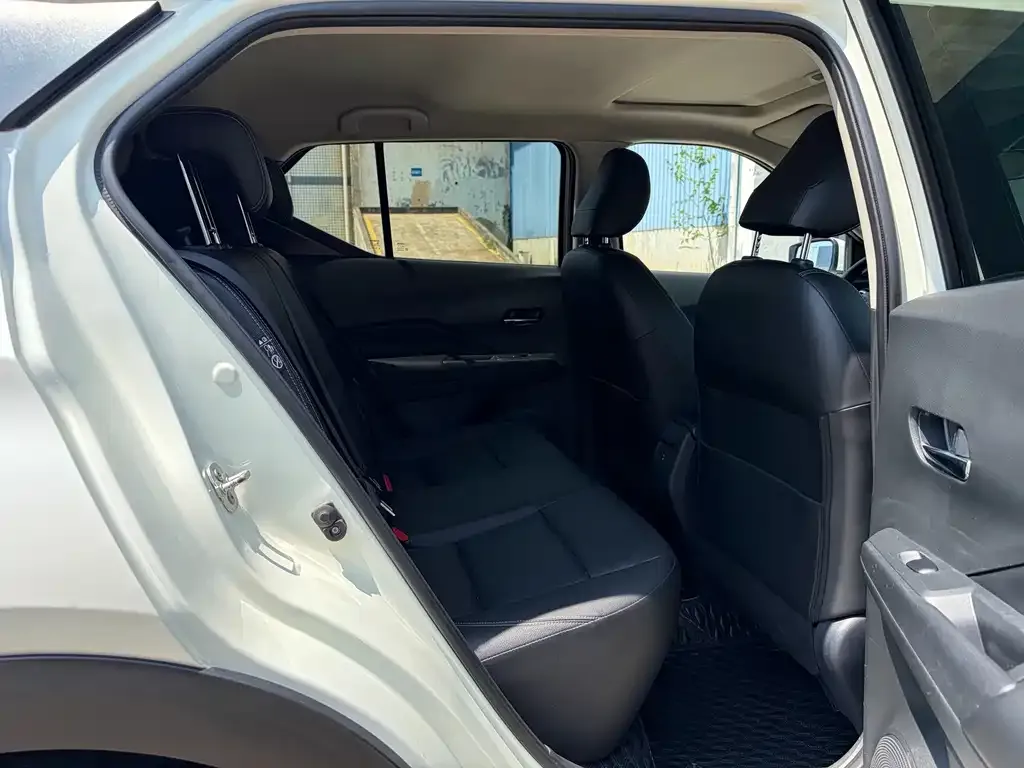 Nissan Kicks — фото 8