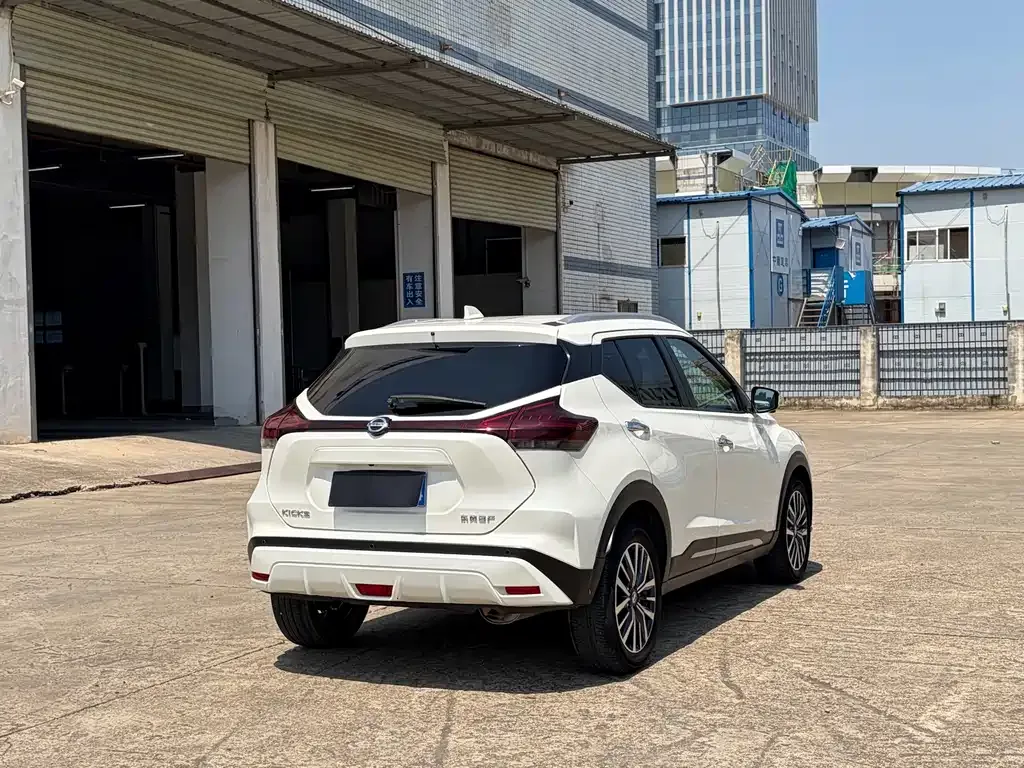 Nissan Kicks — фото 7