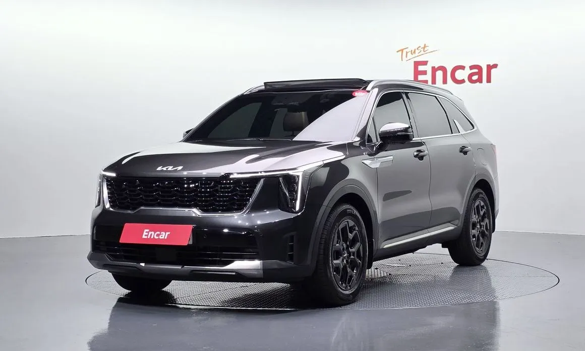 Kia Sorento — фото 1