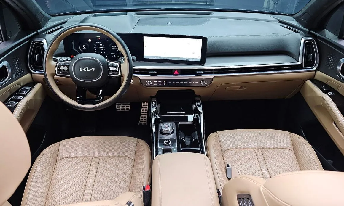 Kia Sorento — фото 5