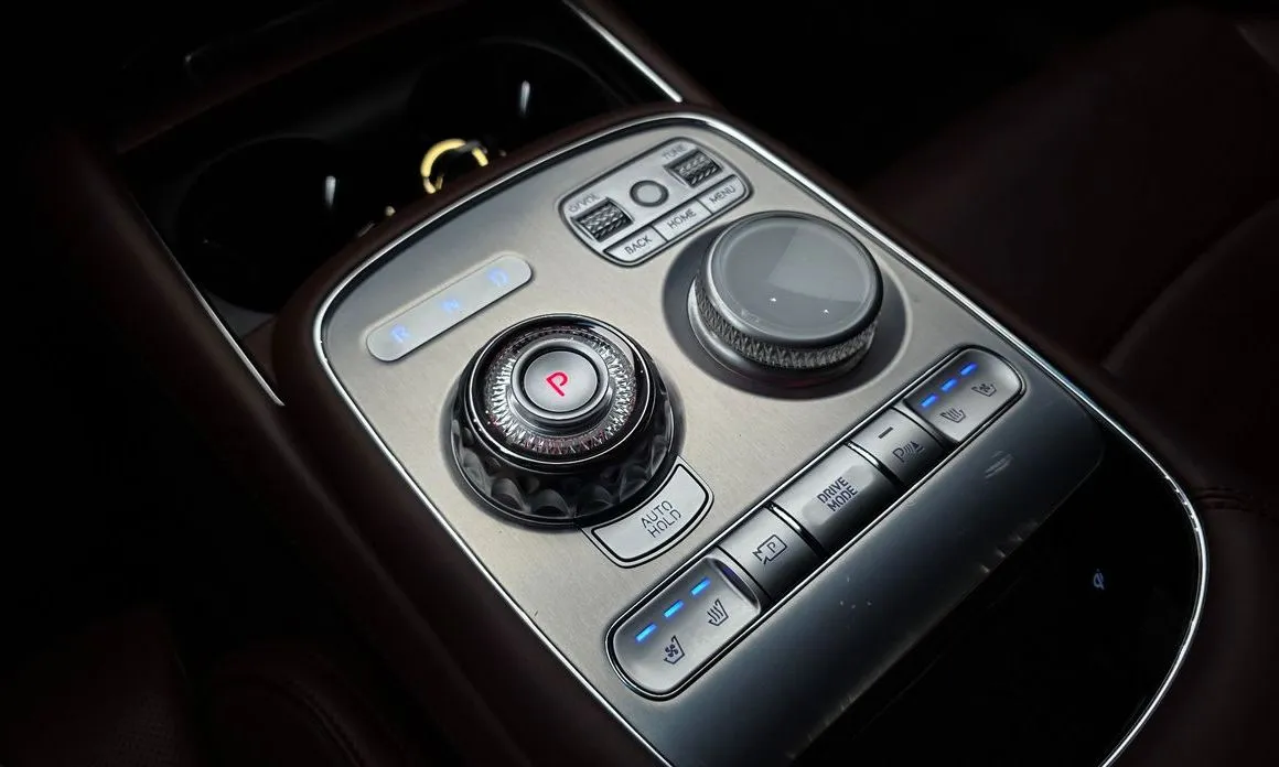 Genesis G90 — фото 2