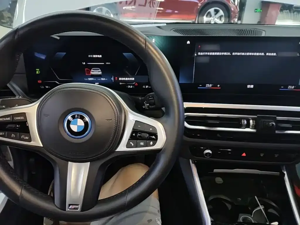 BMW i3 — фото 4