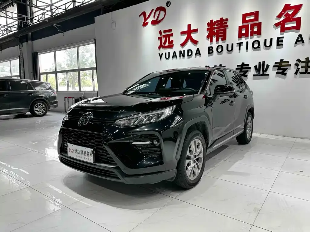 Toyota Wildlander — фото 1